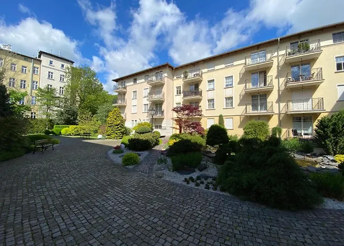 Sanhaus - Patio Mare - Z Balkonem I Parkingiem W Centrum * Sopoty